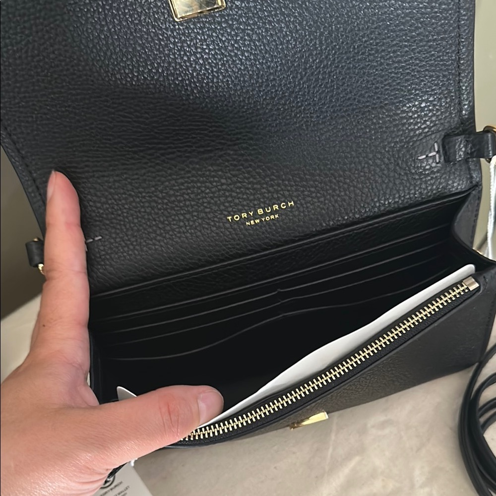 Tory Burch Thea Black Crossbody Bag with Gold Hardware - Picture 4 of 6